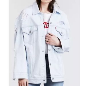 Levi Brand Light Washed Oversized Denim Jacket Size XS